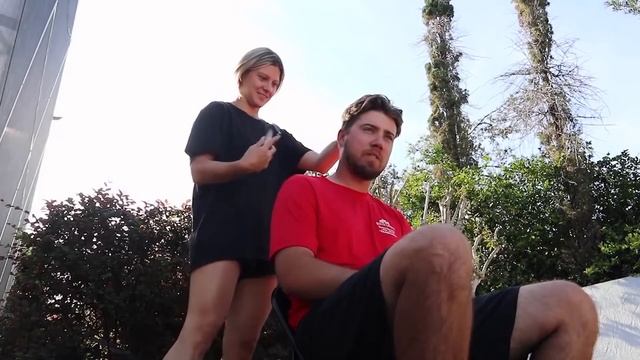 Super-cuts – Карантин-стрижка / QuaranTrim смотреть онлайн