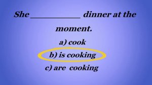 TEST: PRESENT SIMPLE and PRESENT CONTINUOUS.