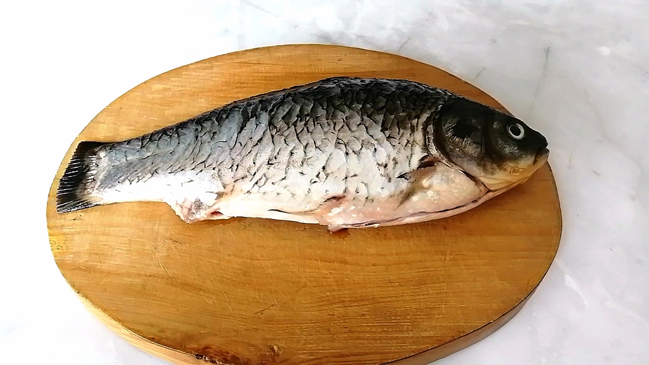 Карась без костей! Делаю надрезы, и кости сами пропадают