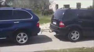 кто кого перетянет Мерседес ML против БМВ Х5