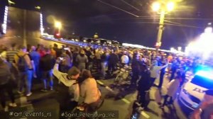Санкт-Петербург /развод мостов под музыку Цоя в день памяти музыканта 15 августа 2020 г.