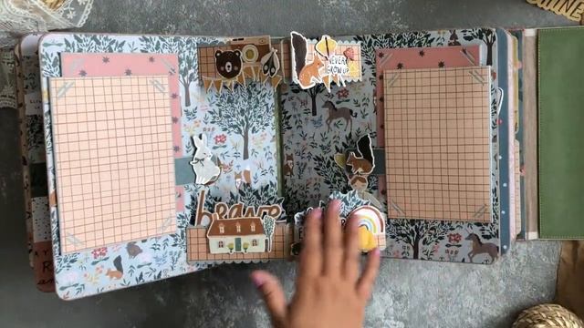 БОЛЬШОЙ ДЕТСКИЙ АЛЬБОМ / скрапбукинг / АЛЬБОМ С 2 КОРЕШКАМИ / gatefold / Crate paper Magical Forest смотреть онлайн