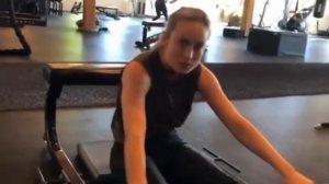 Тренировки Бри Ларсон к фильму "Капитан Марвел 2019г"