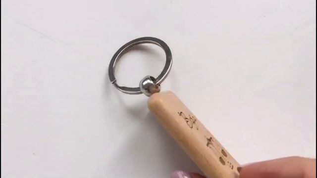 Лазерная гравировка. Деревянный брелок с индивидуальной гравировкой- подарок на любой праздник! смотреть онлайн