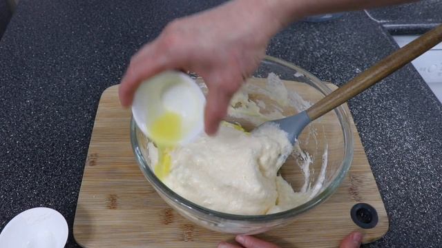 SUFLE OMLET TARİFİ / KLASİK SUFFLEDEN FARKLI BU TARİFİ ÇOK SEVECEKSİNİZ / SOUFFLÉ OMELETTE RECIPE смотреть онлайн