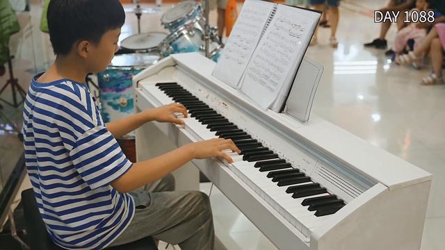 Day 1088 : Practicing 'Exodus' with violin, drum kit, and piano смотреть онлайн