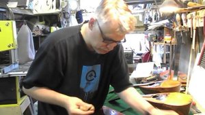 Полирование шеллаком french polish, 3-й этап