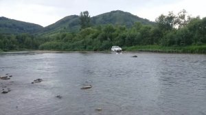 Брод реки на Terrano Regulus