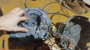 Ремонт Мотора Dexter. Перемотка катушки статора на коленке