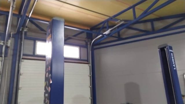 Подъемник автомобильный LAUNCH TLT240SB смотреть онлайн