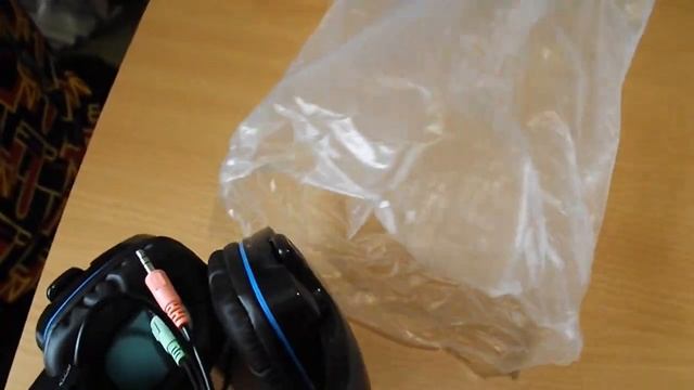 Посылка с АлиЭкспресс. Игровые наушники. смотреть онлайн