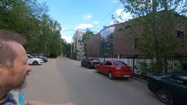 Львенок и черепаха из СССР а за ними новая гостиница для гастарбайтеров в Дмитрове смотреть онлайн