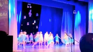 Хореографическая студия"Версия" танец"Облака"