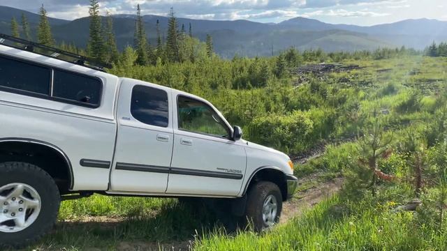 2001 TUNDRA | CORONA PASS, WINTER PARK смотреть онлайн