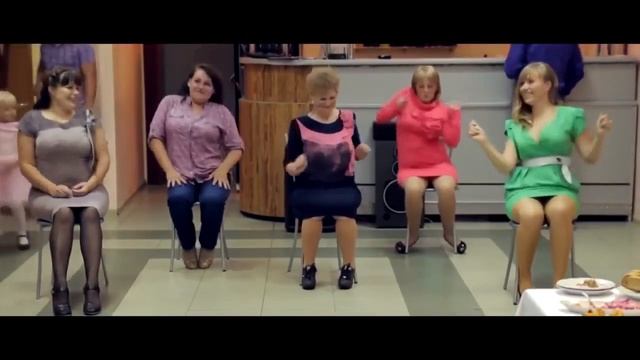 ВНИМАНИЕ НА РОЗОВОЕ ПЛАТЬЕ смотреть онлайн