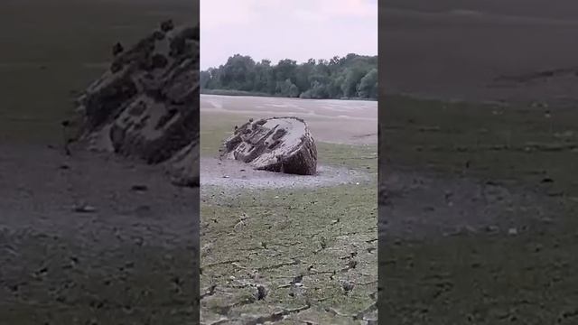 Пересохшее Каховское водохранилище