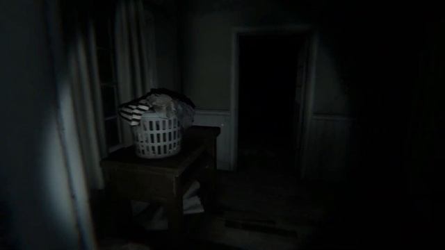 DOLL HOUSE - A Short 3D Horror Game смотреть онлайн