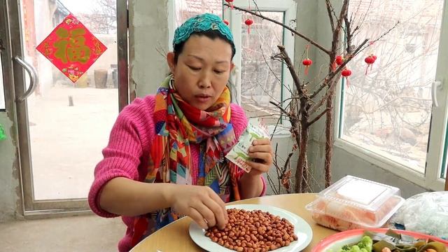 会成忙半天，做一盆豪华版麻辣烫，肉卷鱼丸吃个够，又香又辣过瘾【会成一家】