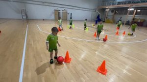 Тренировка по футболу дети 4-7 лет 21/11/2022