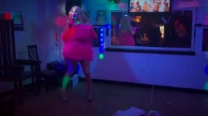 ?/Наталья Ветлицкая/ Посмотри в глаза /травести дива MISS HILTON??? #королевскиекобры #настяивлеева