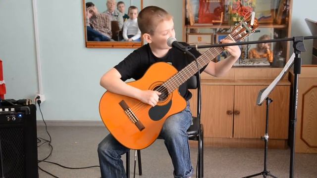 Фёдоров Трофим "Перья от павлина"(ст.Г.Васильева и А.Иващенко,муз. Г.Васильева) смотреть онлайн