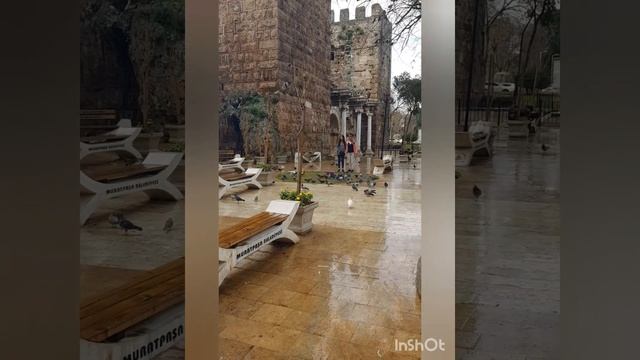 ВОРОТА АДРИАНА В ДОЖДЛИВУЮ ПОГОДУ??