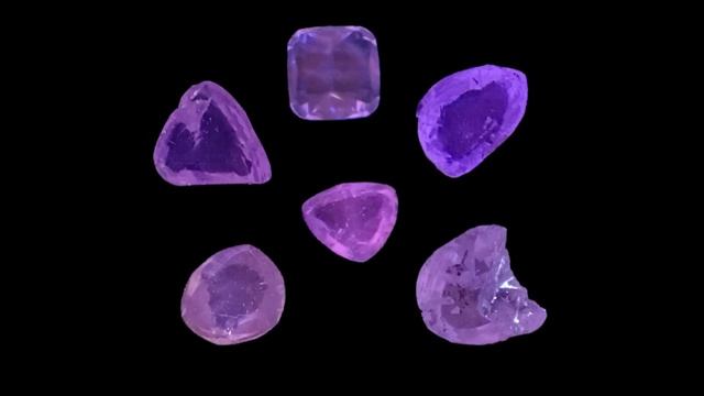 Diamond From 660 Kilometers Below Earth's Surface Reveals a Water-Rich Environment смотреть онлайн