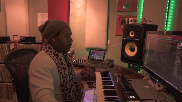 [Watch] Sequencing & Exporting a song using the MPC X in Controller Mode with Skrapp pka I C Green смотреть онлайн