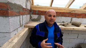 Дом размером 7.5х8.5 без средней несущей стены. Как сэкономить? Насколько выгодно? Советы по кровле