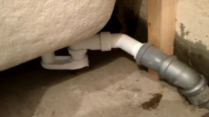 Установка акриловой ванны на каркас. Часть 2.
