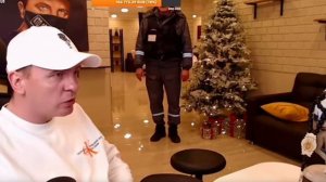 ОХРАННИК ЗАЛИЛ ПЕРЦОМ РЕУТОВА НА СТРИМЕ ! КПЖ НАРЕЗКИ !