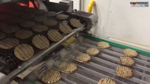 290 Приготовление котлет для гамбургеров на гриле Flame Grilled Hamburger Patties