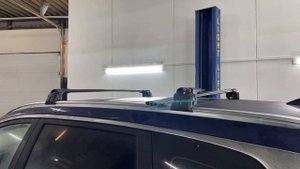 Установка багажника и креплений для перевозки лыж и сноубордов на авто с интегрированными рейлингам
