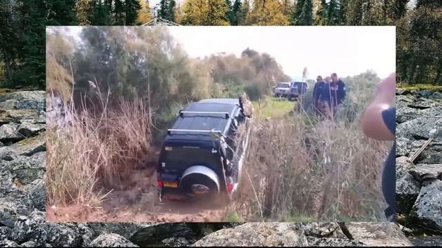 386. Mitsubishi Pajero против Toyota Prado в грязи часть 1