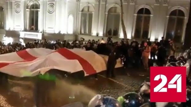 В Тбилиси проходит масштабная акция против законопроекта об иноагентах - Россия 24