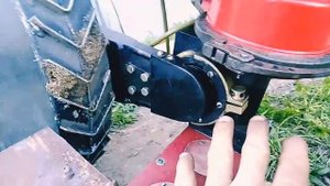 Раритетная роторная самоходная косилка с двигателем Урал—Электрон