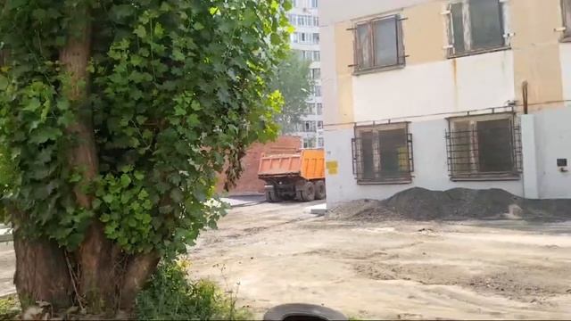 Казань. Абсалямова 26а. Внутридворовой ремонт. СУПЕР смотреть онлайн