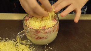 Пицца в чашке. Георгий Апухтин