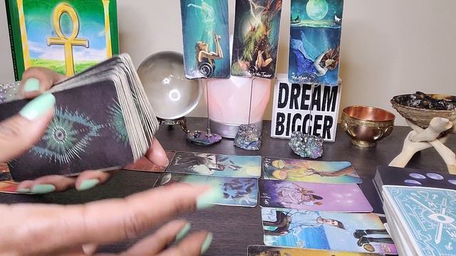 Cancer: A new romantic cycle begins. UR very vulnerable after what U came out of but NO WORRIES 🥰 смотреть онлайн