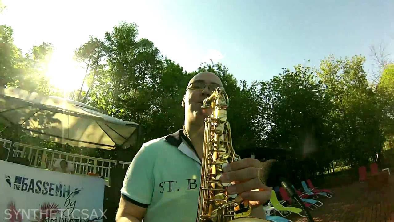 Pool party - SAX