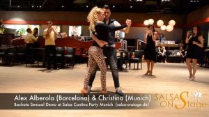 Alex Alberola & Christina - Bachata Sensual