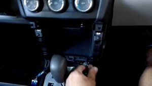 Subaru Forester где находится блок srs
