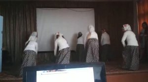 Танец бабушек.3 класс.