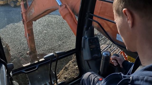 Рабочий день на ЭКСКАВАТОРЕ!!! (ПЛАНИРОВКА,ПРЕОДОЛЕНИЯ ПОДЪЕМОВ И ПРОЧЕЕ) смотреть онлайн