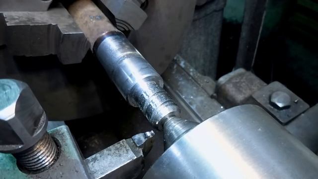 Как нарезать ТРАПЕЦЕИДАЛЬНУЮ резьбу