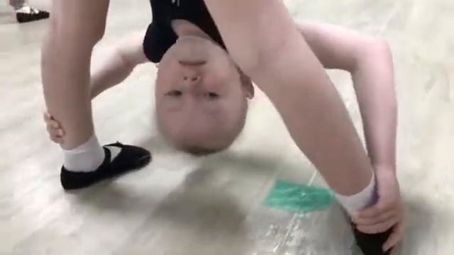 Упражнения на гибкость. Дети 3-5 лет