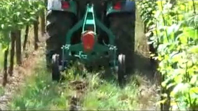 Вибрационный глубокорыхлитель