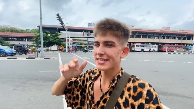 В 21 год ЖИВУ на ШРИ-ЛАНКЕ. Островная жизнь, побывали в ГАЛЛЕ. Влог смотреть онлайн