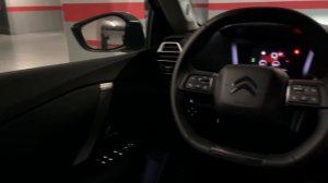 New Citroen C4 2021 at night - CRAZY FUTURISTIC design, LED lights & ambient lights