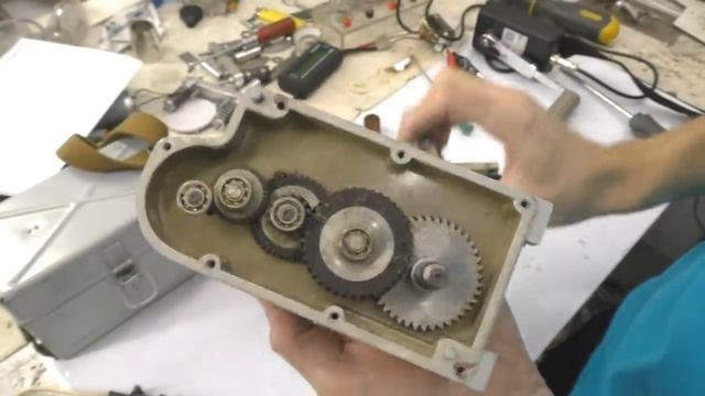? ВОЕННЫЙ ГЕНЕРАТОР СДЕЛАНО В СССР  ОТЛИЧНОЕ КАЧЕСТВО ИГОРЬ БЕЛЕЦКИЙ